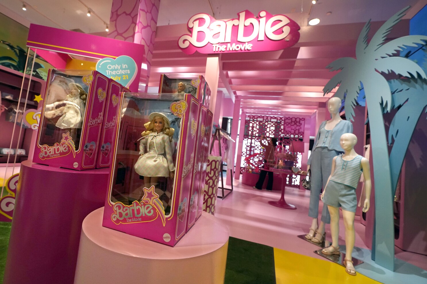 Barbie online sales 2018